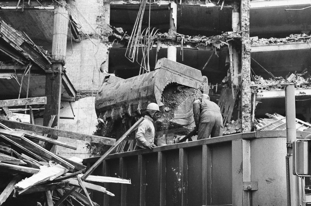The 88-year-old Central Cold Storage Company building is being demolished - James (Jim) Klepitsch for Chicago Sun-Times