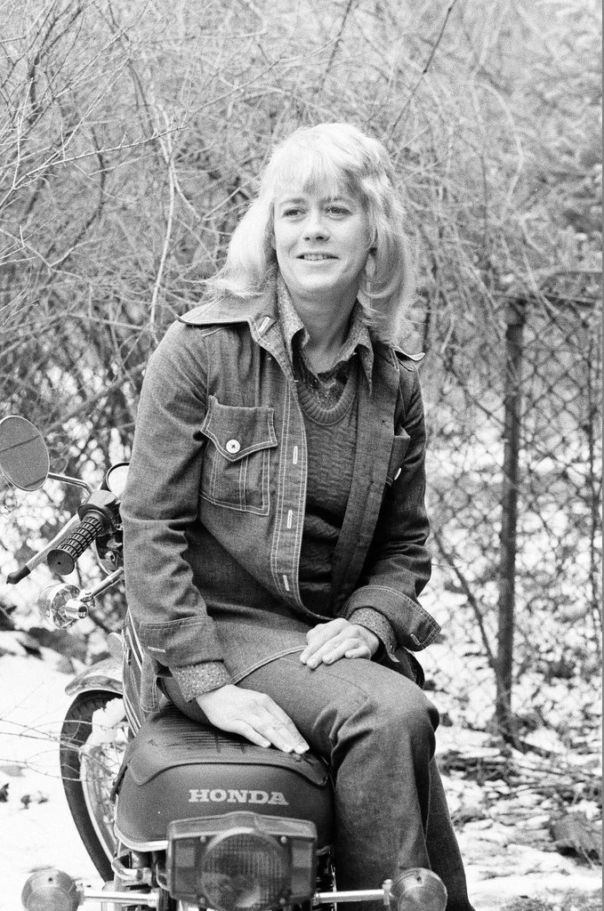 Portraits of steelworker Linda White on her motorcycle and in her neighborhood - Chicago Sun-Times