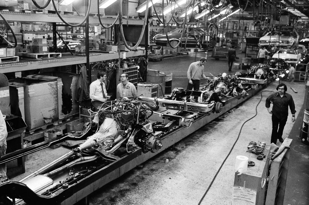 View of the Ford Motor Company assembly plant - Chicago Sun-Times
