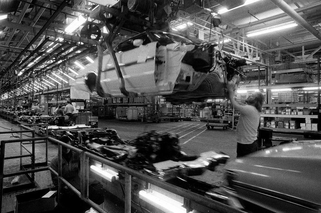 View of the Ford Motor Company assembly plant - Chicago Sun-Times
