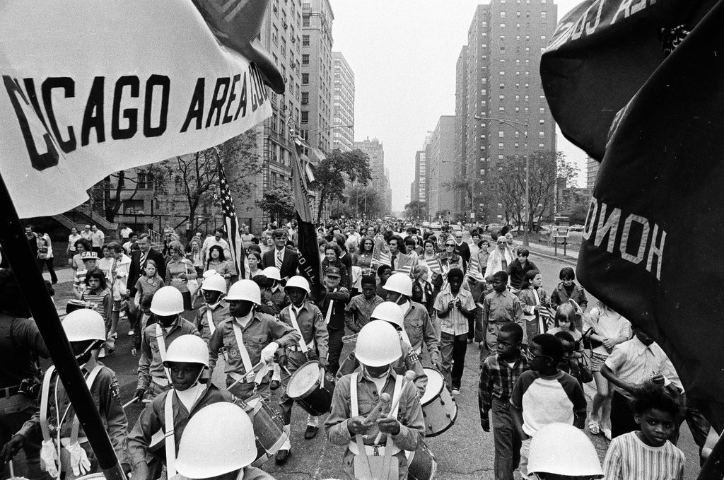 The Wellington-Oakdale Old Glory Marching Society hosts its ninth annual parade - Chicago Sun-Times