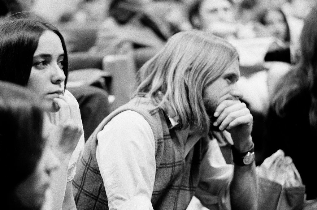 A group of Northwestern University students watch Richard Nixon's inauguration - Chicago Sun-Times