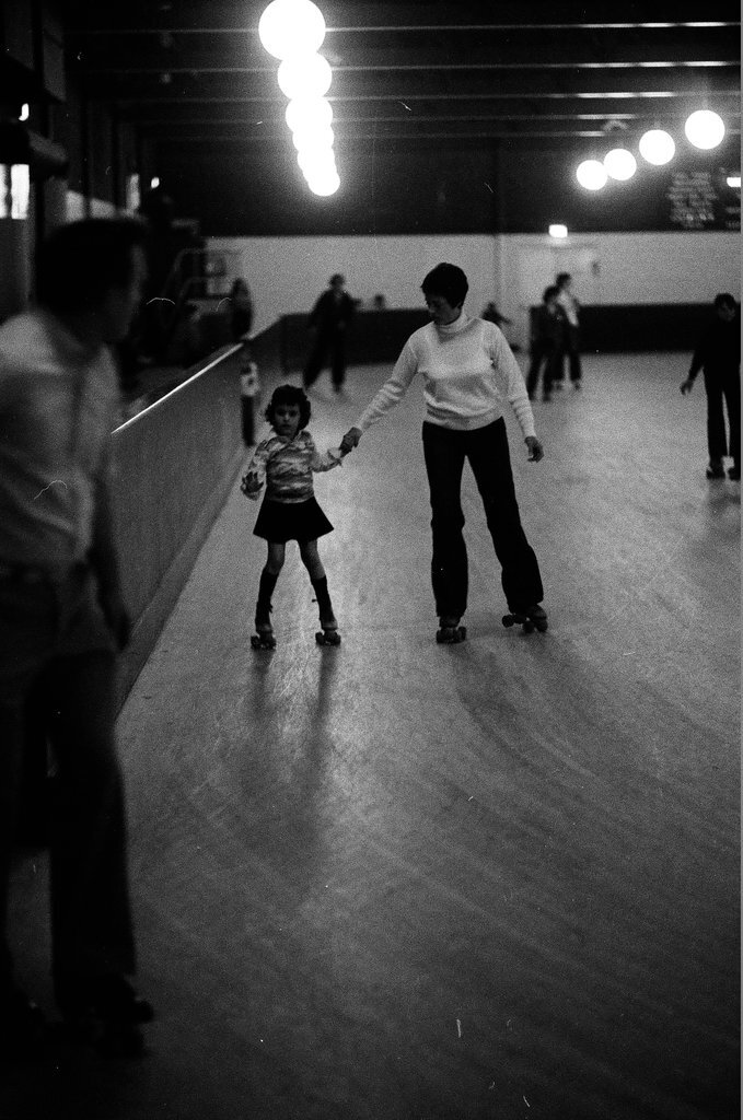 Families, couples, and friends enjoy indoor roller skating - Chicago Sun-Times