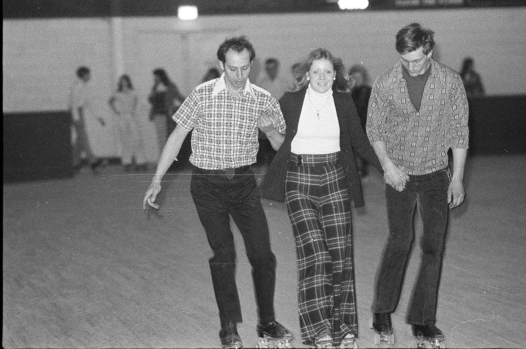 Families, couples, and friends enjoy indoor roller skating - Chicago Sun-Times