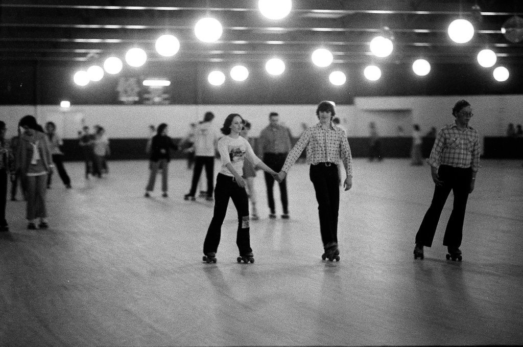 Families, couples, and friends enjoy indoor roller skating - Chicago Sun-Times