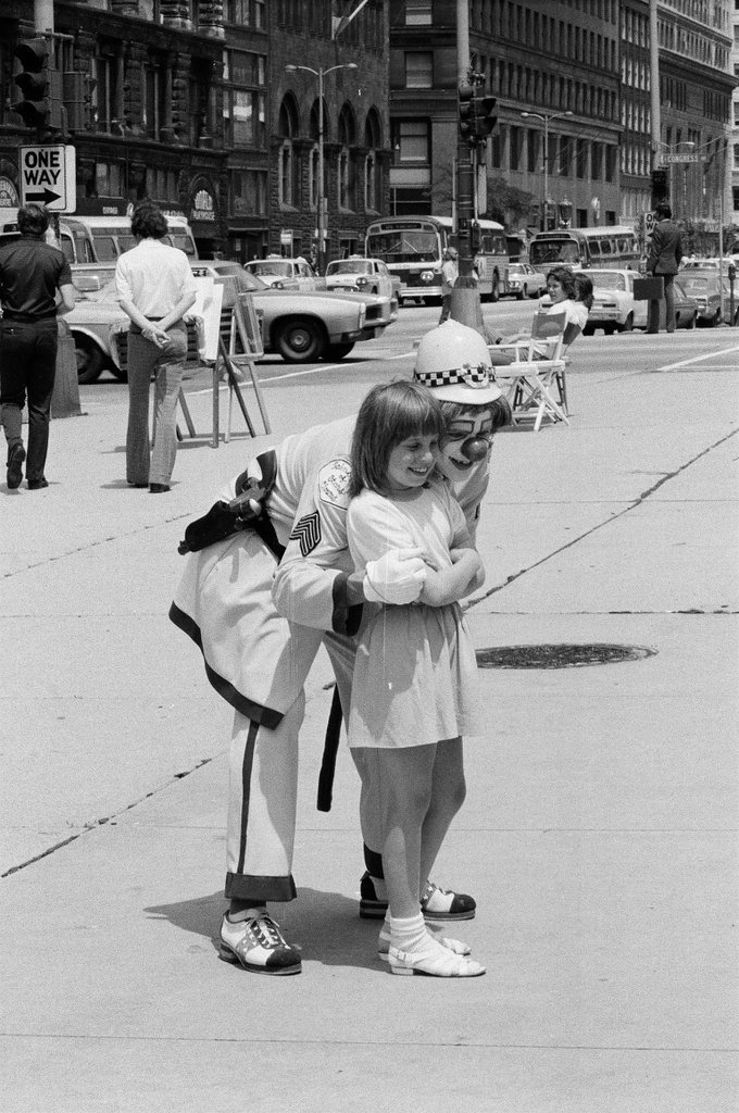 Art fair on Michigan Avenue - Henry Herr Gill for Chicago Sun-Times