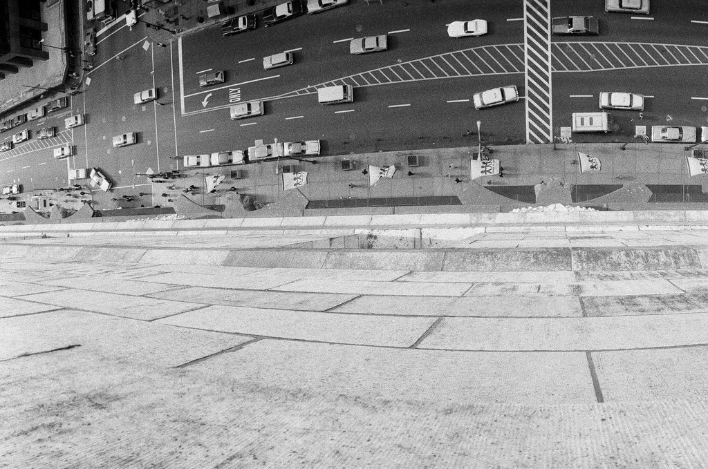 Views of street traffic and the sidewalks around City Hall - Chicago Sun-Times