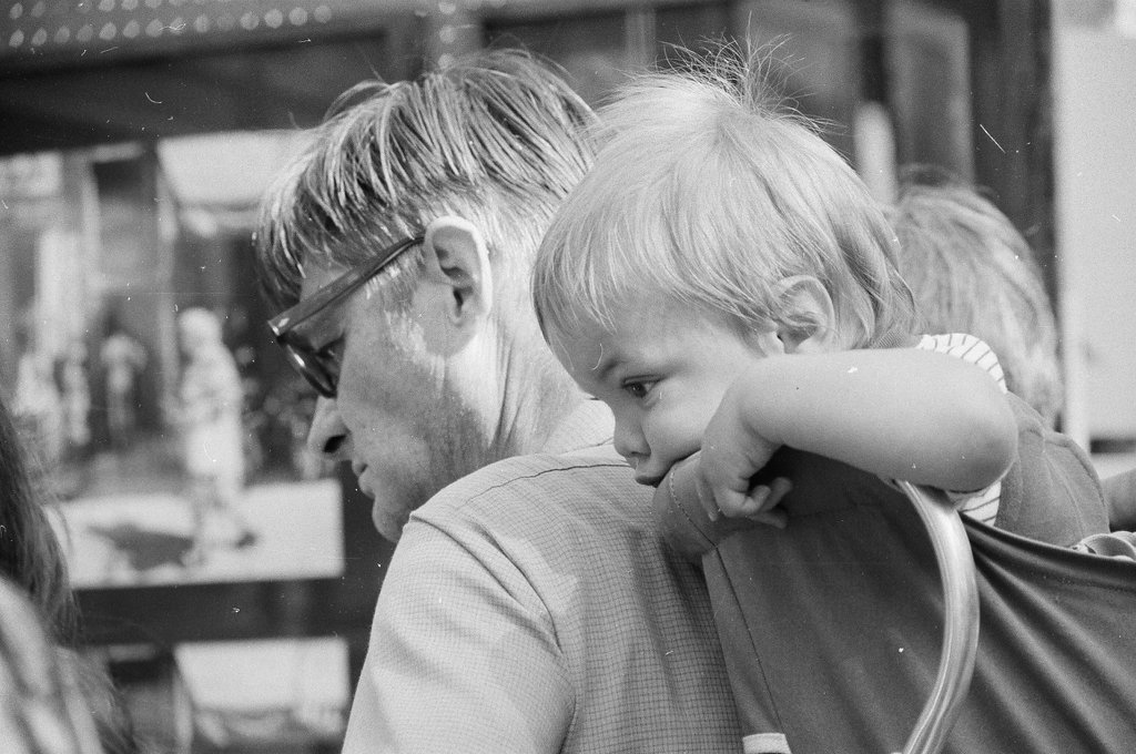 27th annual 57th Street Art Fair - Fred Stein for Chicago Daily News