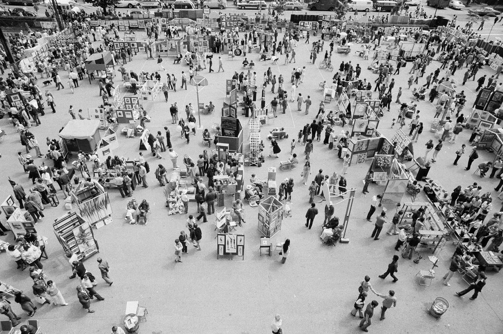 27th annual 57th Street Art Fair - Fred Stein for Chicago Daily News