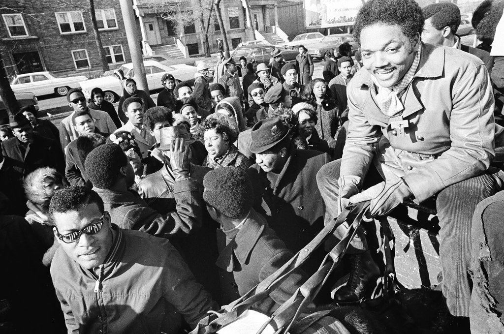 Jesse Jackson participates in the South Side Christmas Parade - Chicago Sun-Times