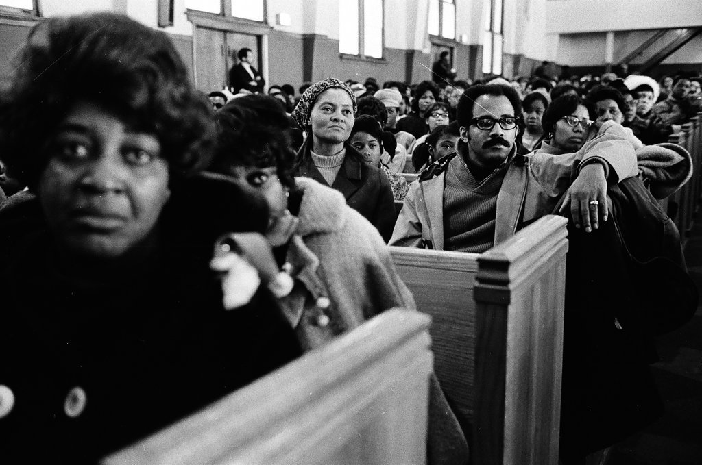 Jesse Jackson participates in the South Side Christmas Parade - Chicago Sun-Times