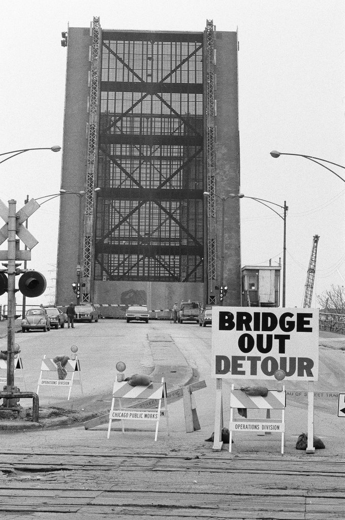 Bridge over Calumet River hit by freighter - Gene Pesek for Chicago Sun-Times