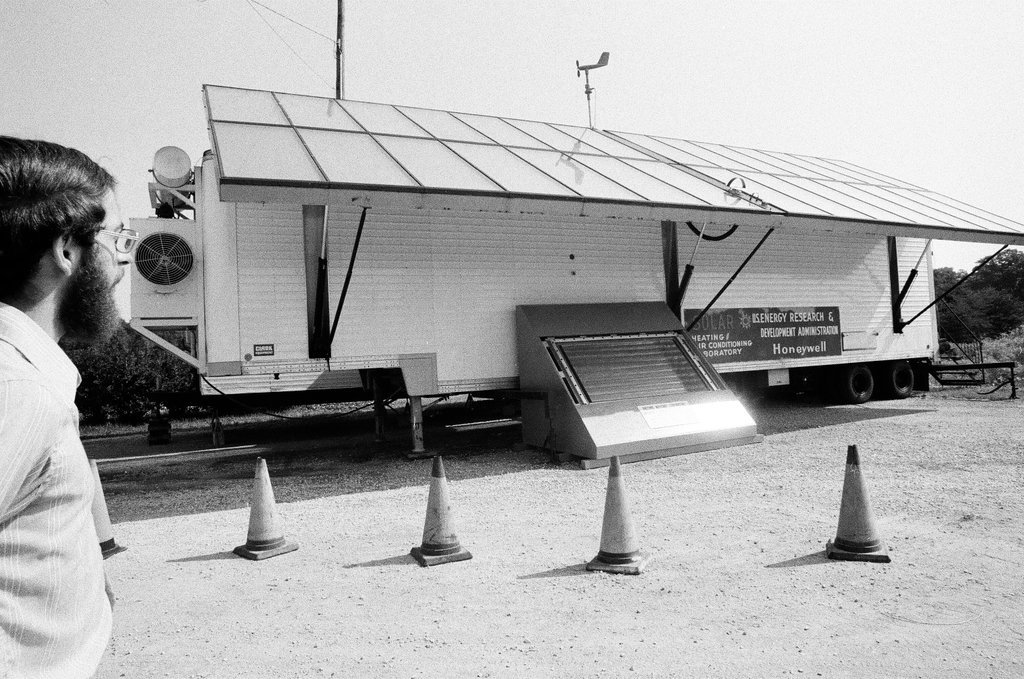 Solar heating system at Argonne National Laboratory - Gene Pesek for Chicago Sun-Times