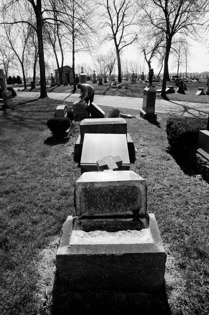 Gravestones knocked over in St. Casimir Cemetery - Chicago Sun-Times