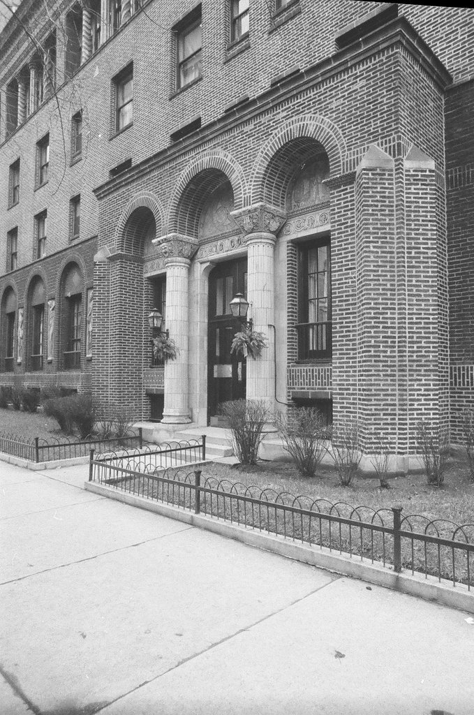 Three Arts Club in Gold Coast - Chicago Sun-Times