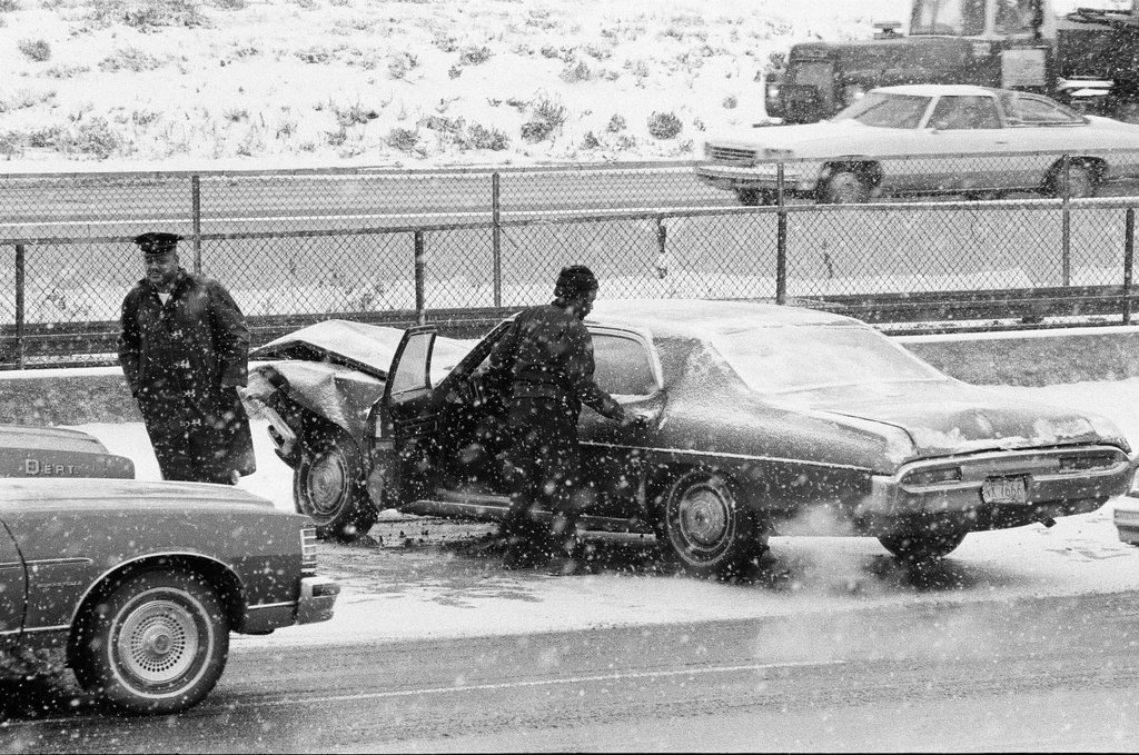 Law enforcement helps a driver whose car spun out of control - Chicago Sun-Times