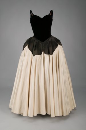 Petal evening dress - James, Charles, 1906-1978