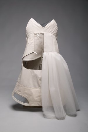 Model of Tree dress (CC.1973.59) designed by Charles James - James, Charles, 1906-1978