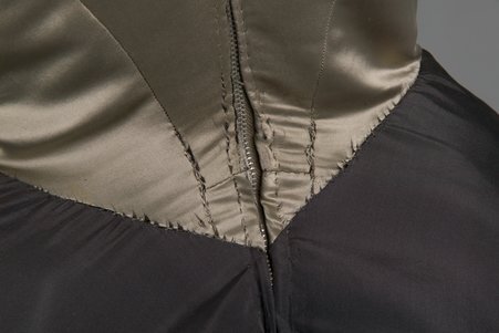 Clover evening dress by Charles James - James, Charles, 1906-1978