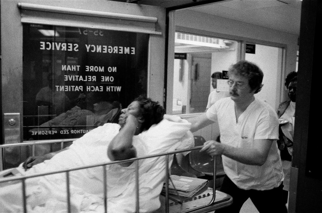 Victims of a bus accident are brought into an emergency room - Chicago Sun-Times