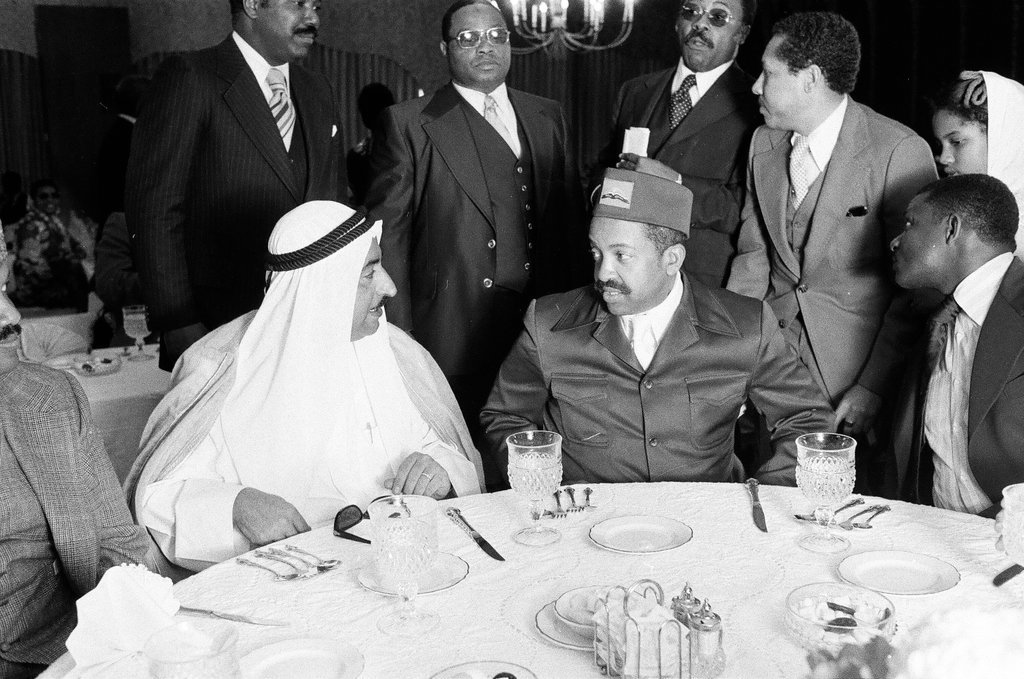 Sultan Al-Quasimi with Wallace Muhammad - Howard D. Simmons for Chicago Sun-Times