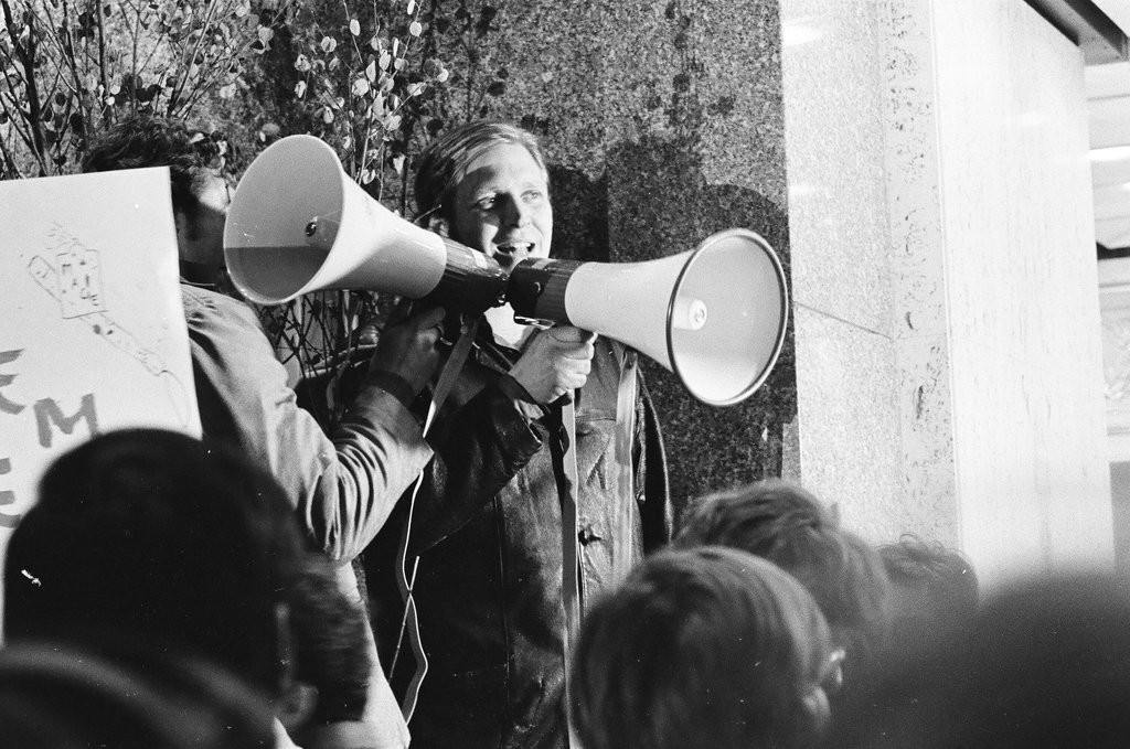 SDS march to Hilton Hotel on election day - Howard D. Simmons for Chicago Sun-Times
