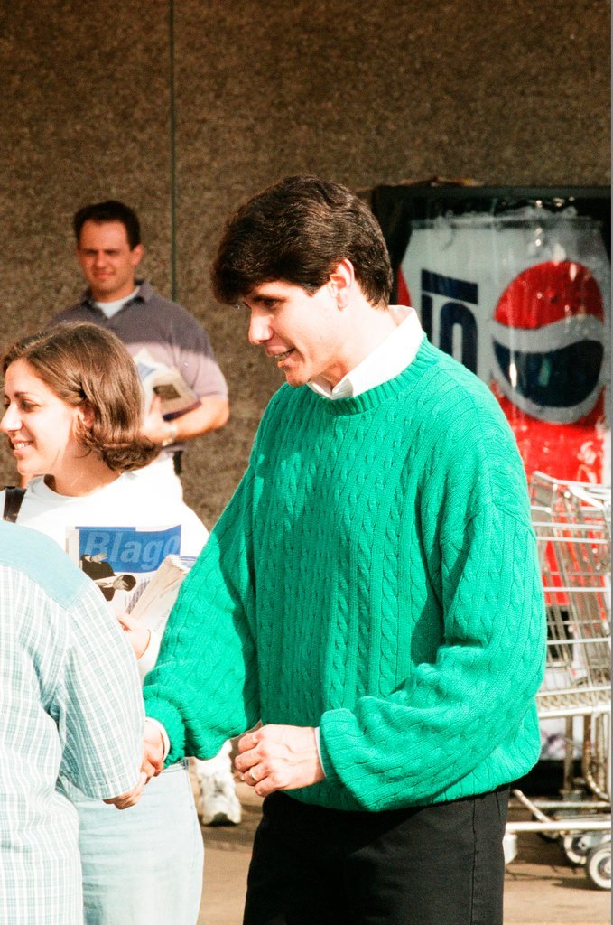 Blagojevich campaigns at grocery store - Chicago Sun-Times