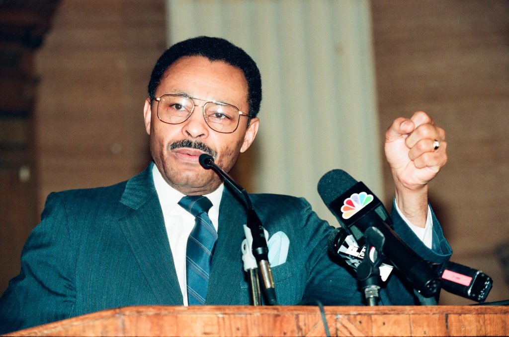Roland Burris and Jesse Jackson at mayoral campaign - Chicago Sun-Times