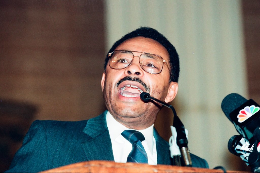 Roland Burris and Jesse Jackson at mayoral campaign - Chicago Sun-Times