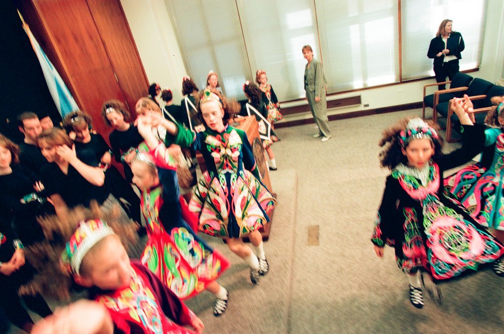 Irish dancer Michael Flatley announces a $15,000 donation to the Chicago Sun-Times - Chicago Sun-Times