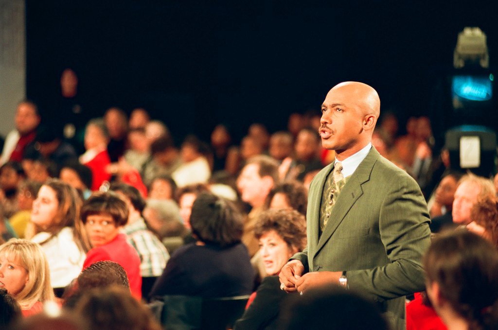 Montel Williams records segments of his talk show - Chicago Sun-Times