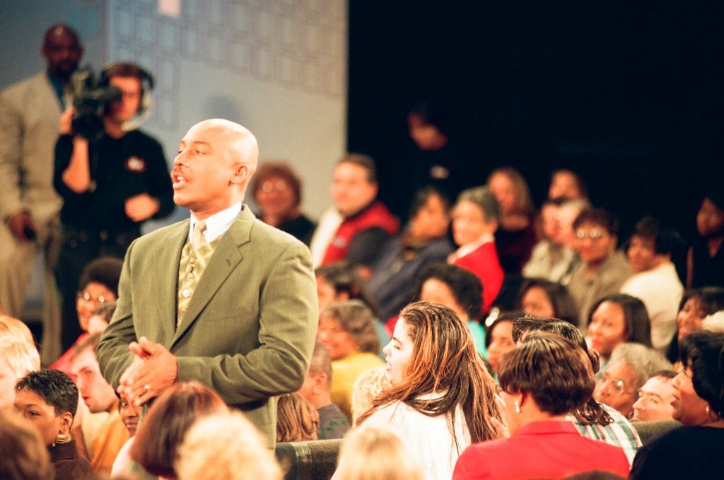 Montel Williams records segments of his talk show - Chicago Sun-Times