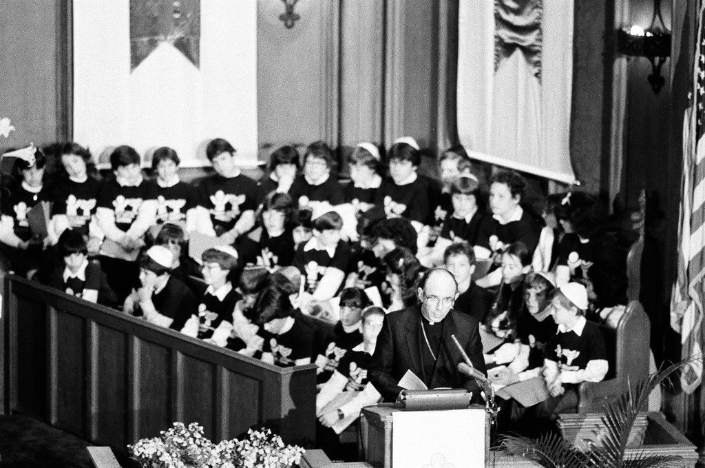 Joseph Cardinal Bernardin speaks at a Holocaust remembrance service - John H. White for Chicago Sun-Times