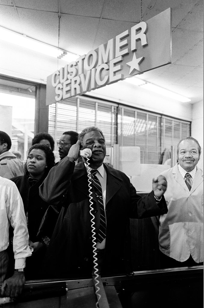 Harold Washington campaigns at the Belmont Hotel and Hillman's Food Store - Pete Souza for Chicago Sun-Times