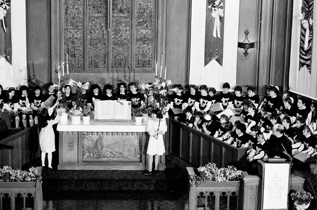 Joseph Cardinal Bernardin speaks at a Holocaust remembrance service - John H. White for Chicago Sun-Times