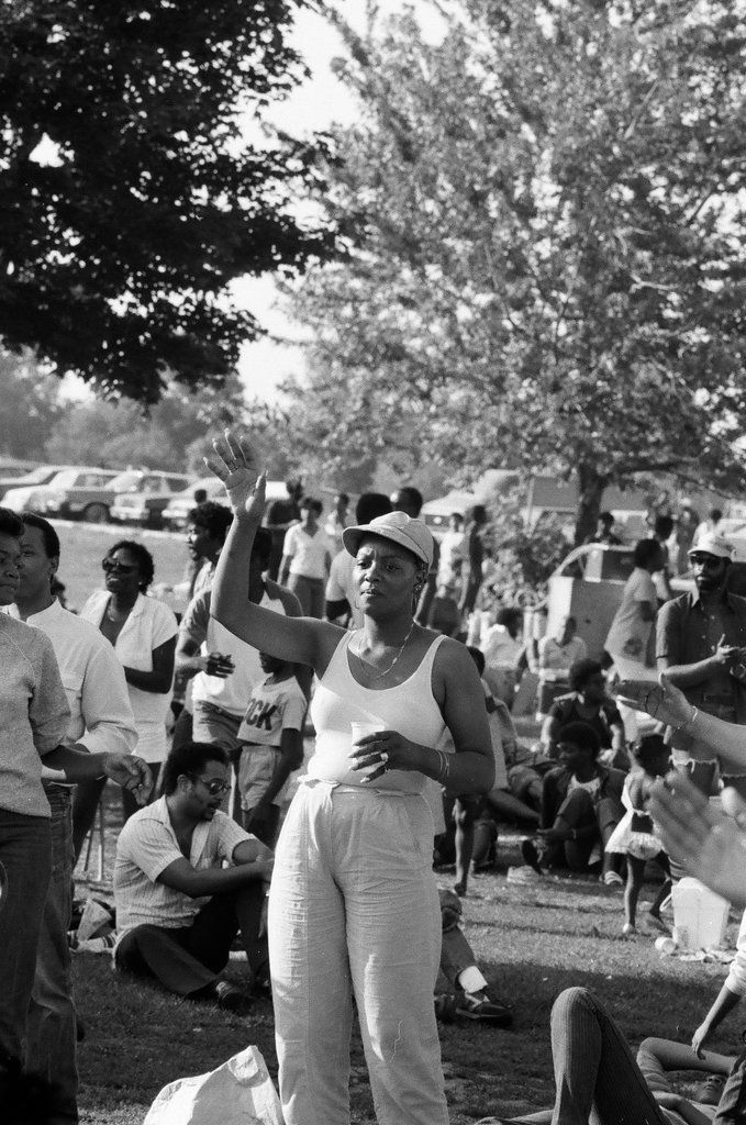 A crowd enjoys a jazz music festival at the South Shore Country Club - Chicago Sun-Times