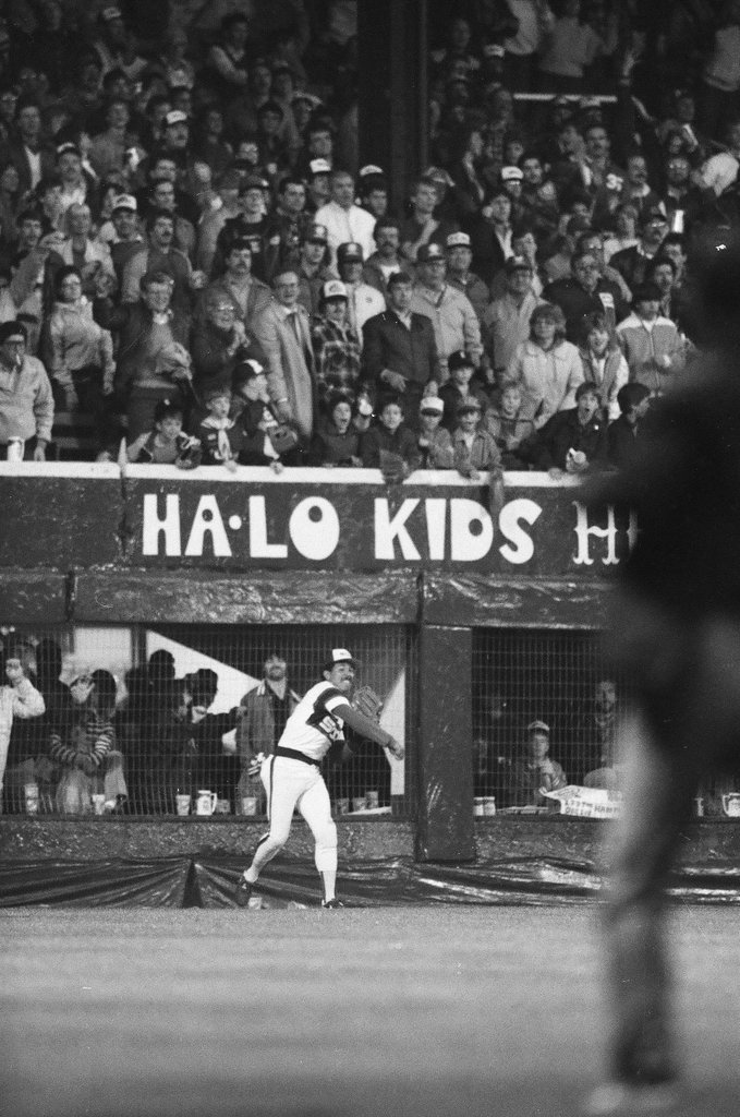 Mayor Harold Washington throws the opening pitch for a baseball game of the Cubs against the White Sox - Chicago Sun-Times