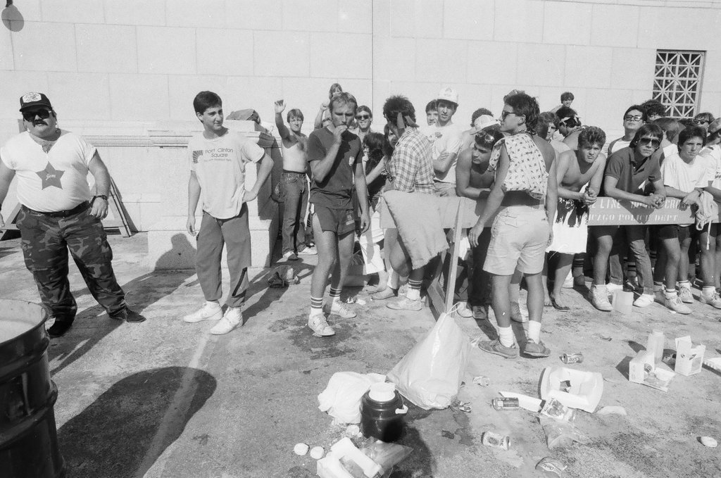 Fans line up outside Soldier Field for the Bruce Springsteen concert - Chicago Sun-Times