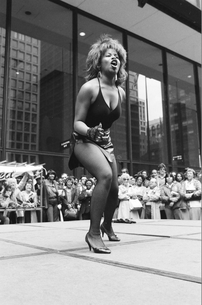 Six finalists compete in the Tina Turner talent search - Chicago Sun-Times