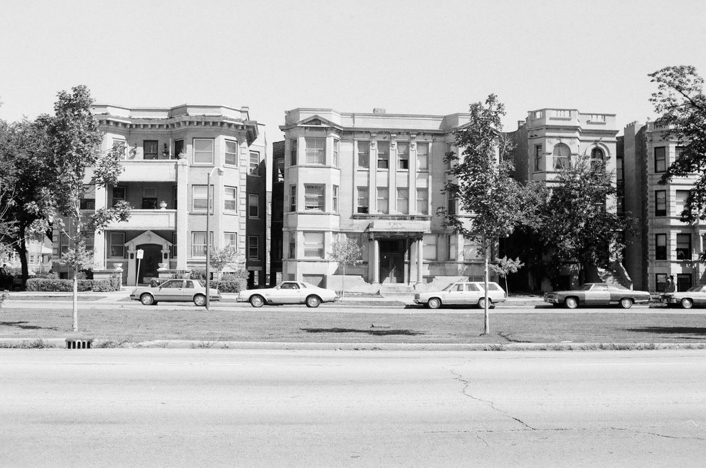 Views of the buildings surrounding Logan Square Park - Chicago Sun-Times
