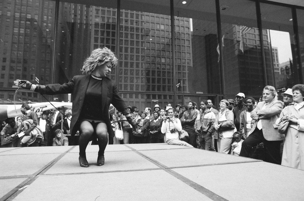 Six finalists compete in the Tina Turner talent search - Chicago Sun-Times