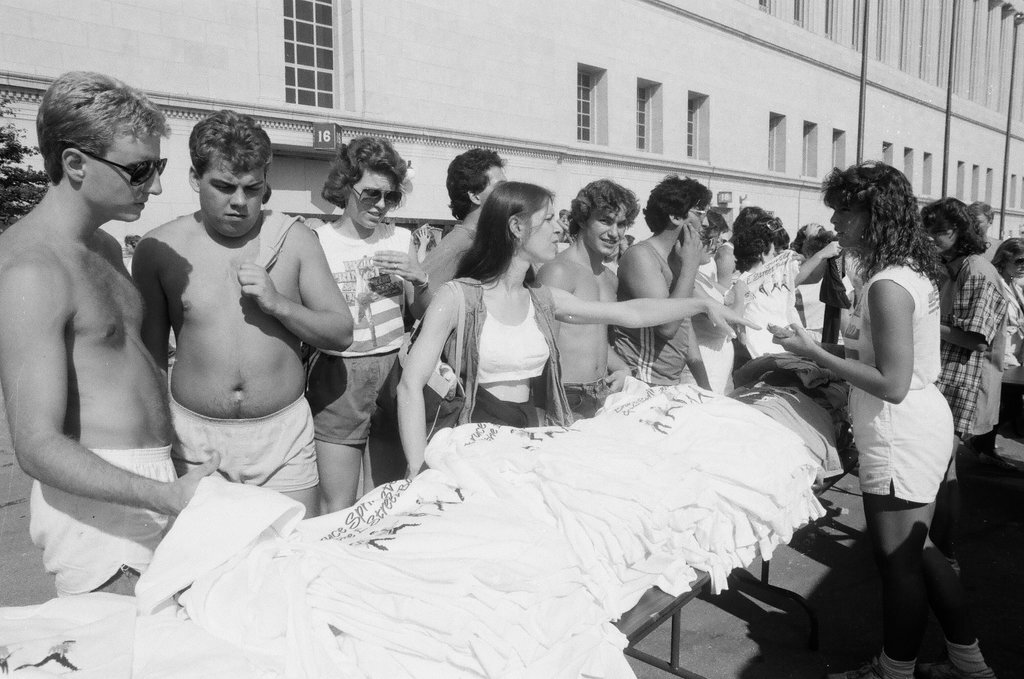 Fans line up outside Soldier Field for the Bruce Springsteen concert - Chicago Sun-Times