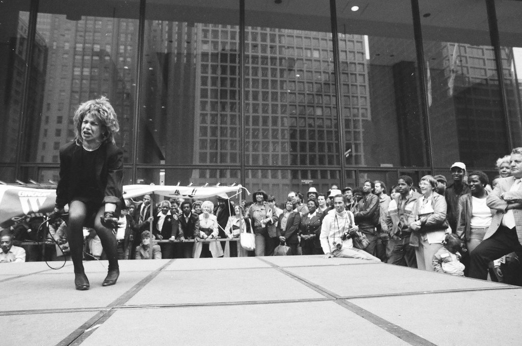 Six finalists compete in the Tina Turner talent search - Chicago Sun-Times