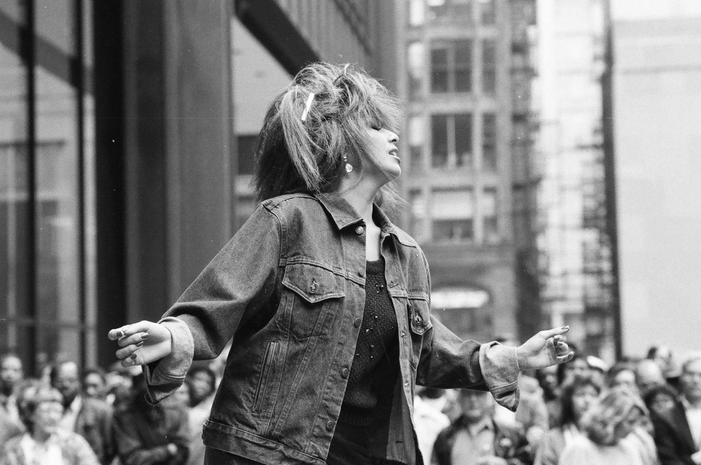 Six finalists compete in the Tina Turner talent search - Chicago Sun-Times
