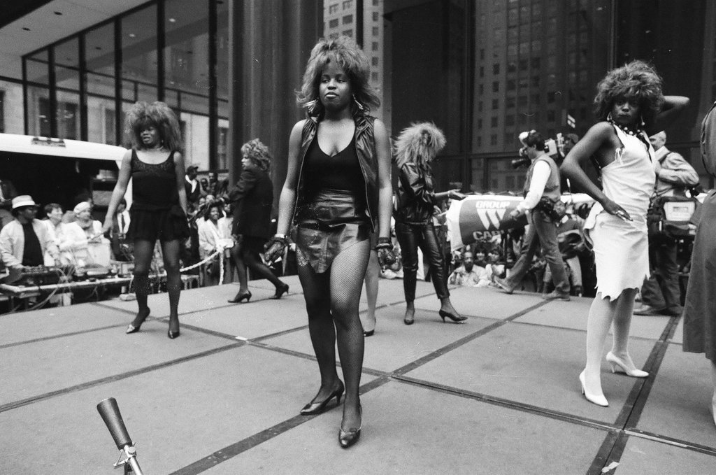 Six finalists compete in the Tina Turner talent search - Chicago Sun-Times