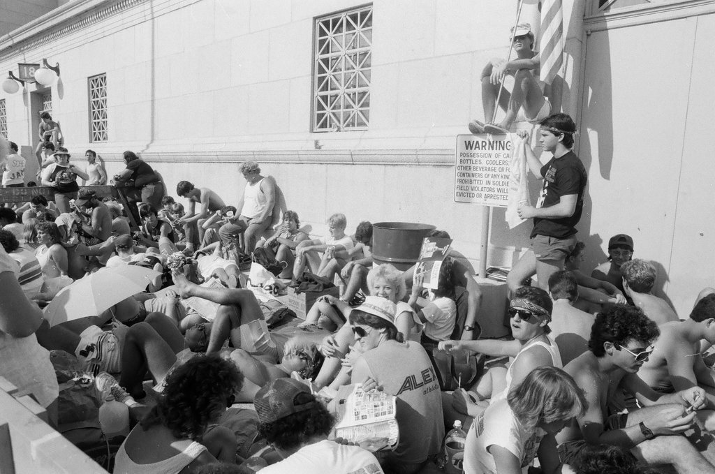 Fans line up outside Soldier Field for the Bruce Springsteen concert - Chicago Sun-Times