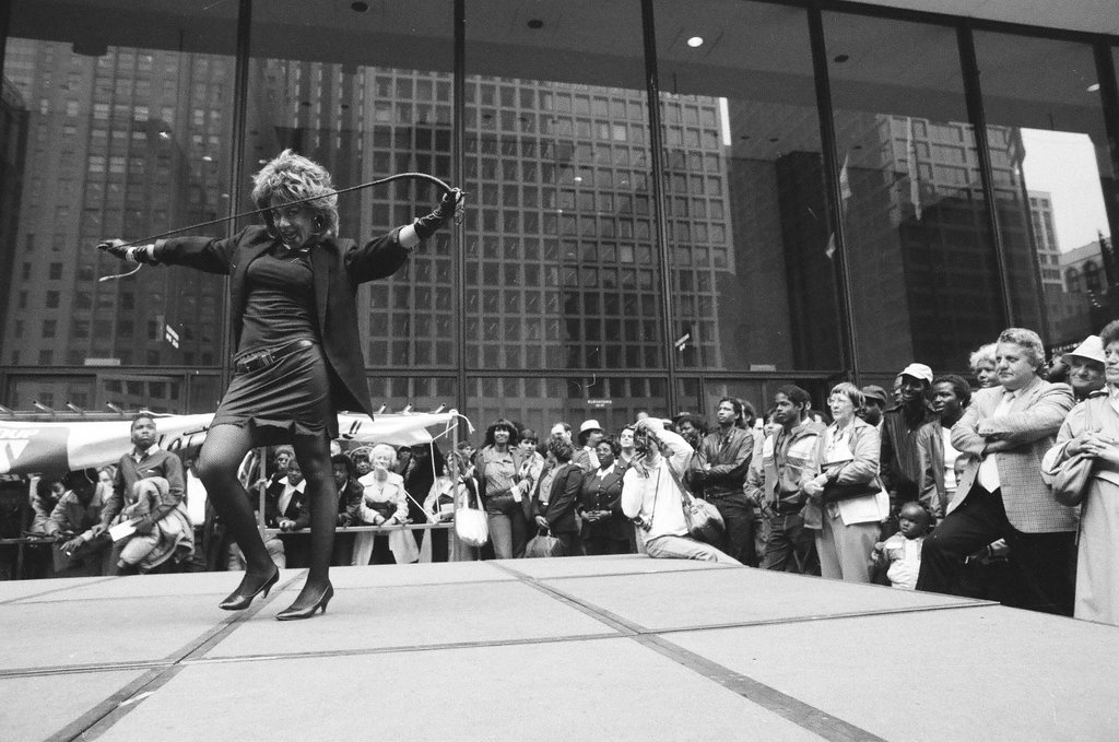 Six finalists compete in the Tina Turner talent search - Chicago Sun-Times