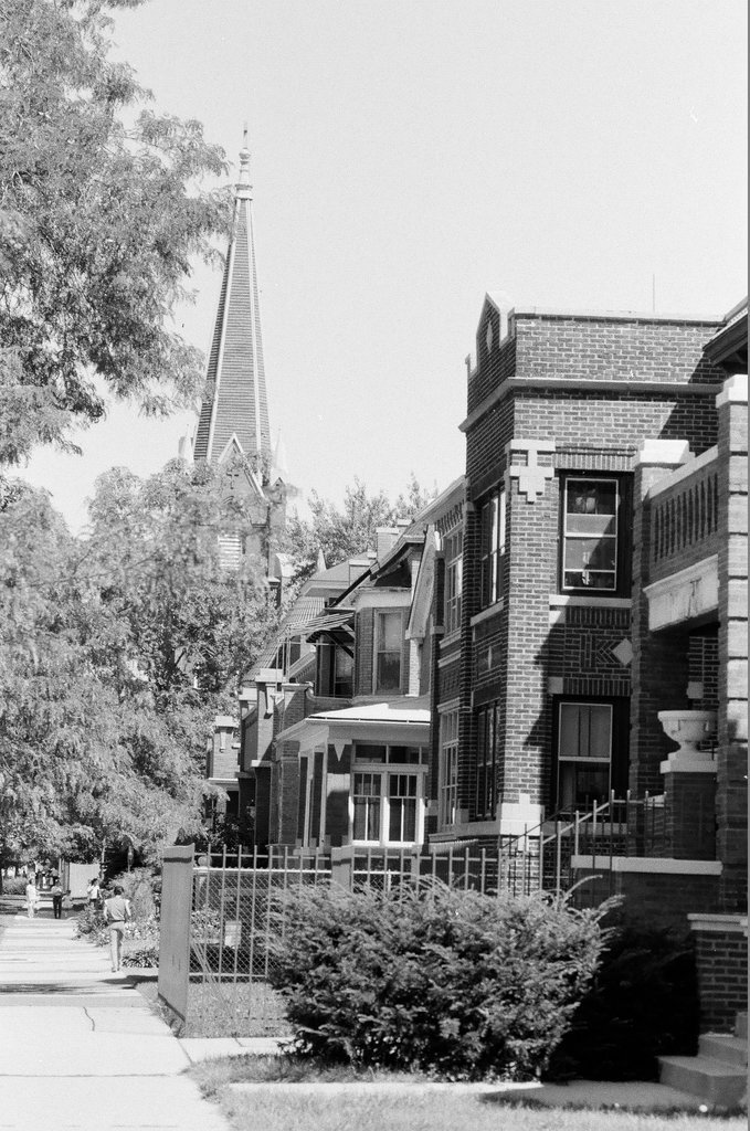 Views of the buildings surrounding Logan Square Park - Chicago Sun-Times