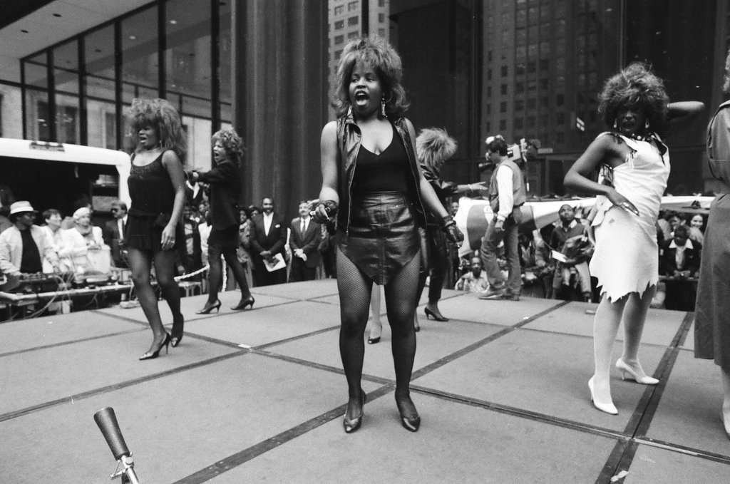 Six finalists compete in the Tina Turner talent search - Chicago Sun-Times