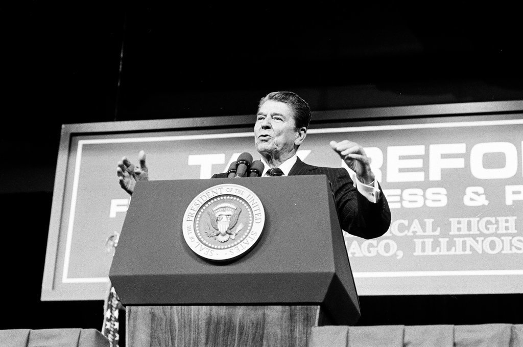 President Ronald Reagan speaks to students at Gordon Technical High School - Chicago Sun-Times